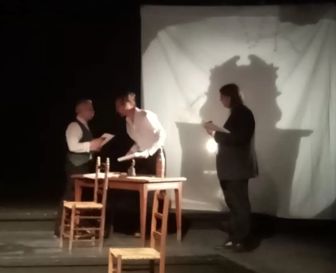 Loaming+Holmes+Watson